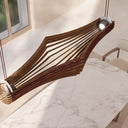 Lampada a sospensione Alba con struttura artigianale in legno e marmo