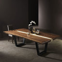 Tavolo da pranzo A Day in a Life in noce canaletto con struttura in ferro