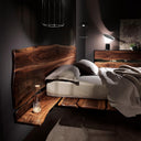 Letto design arredamento The Golden Age con testiera in legno e dettagli in ottone
