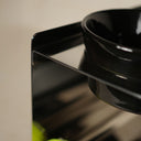 Dettaglio ciotole per cani Bill Lux Large con struttura in acciaio inox