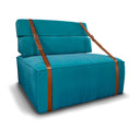 Poltrona design Docker in velluto azzurro con dettagli in pelle