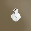 Anello Parallele Sfere sfondo marrone