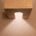 Lampada da tavolo Roma vista dall’interno, emissione luminosa verso il basso.