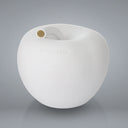 Mela decorativa in ceramica artigianale colore bianco