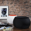 Seduta contenitore Zero Round di design inserita in ambiente moderno