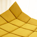 Dettaglio moduli imbottiti divano design giallo